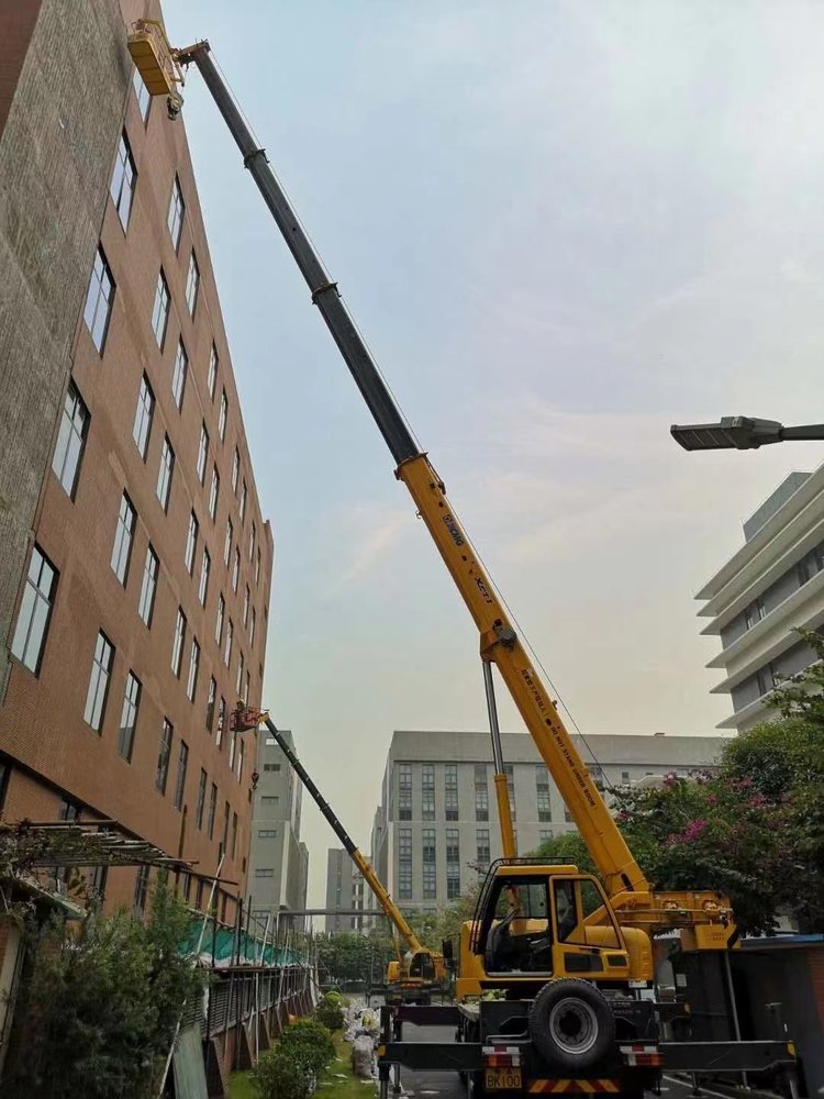 龙游县汽车吊出租哪家好，选择最靠谱的服务商指南