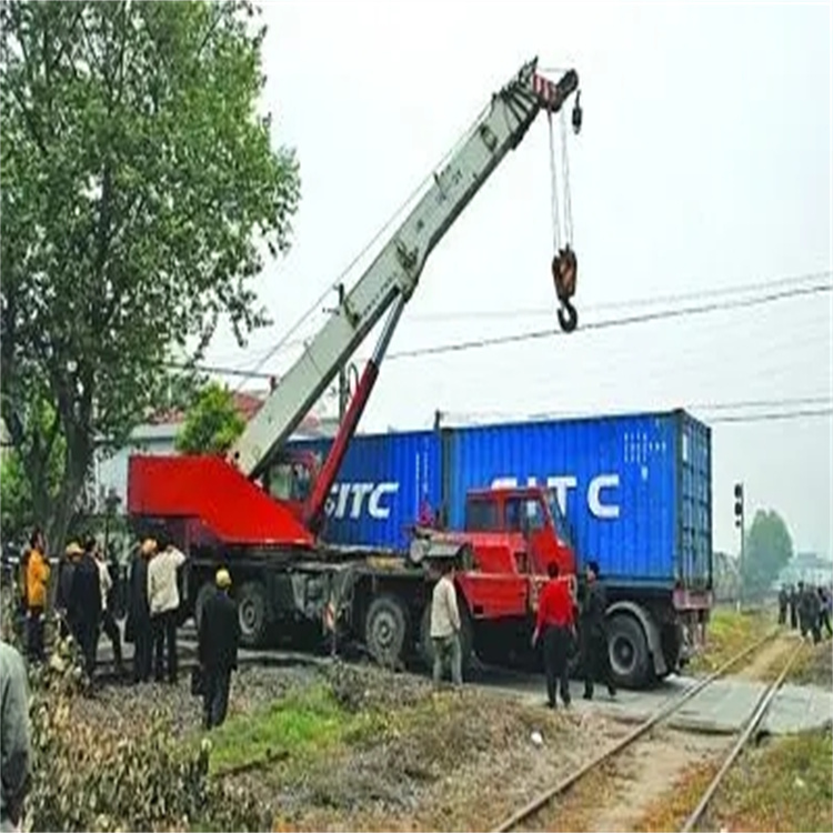 龙游县如何快速找到附近的吊车救援公司