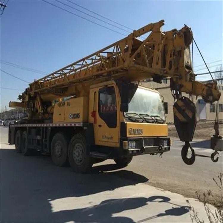 龙游县哪里有专业吊车出租